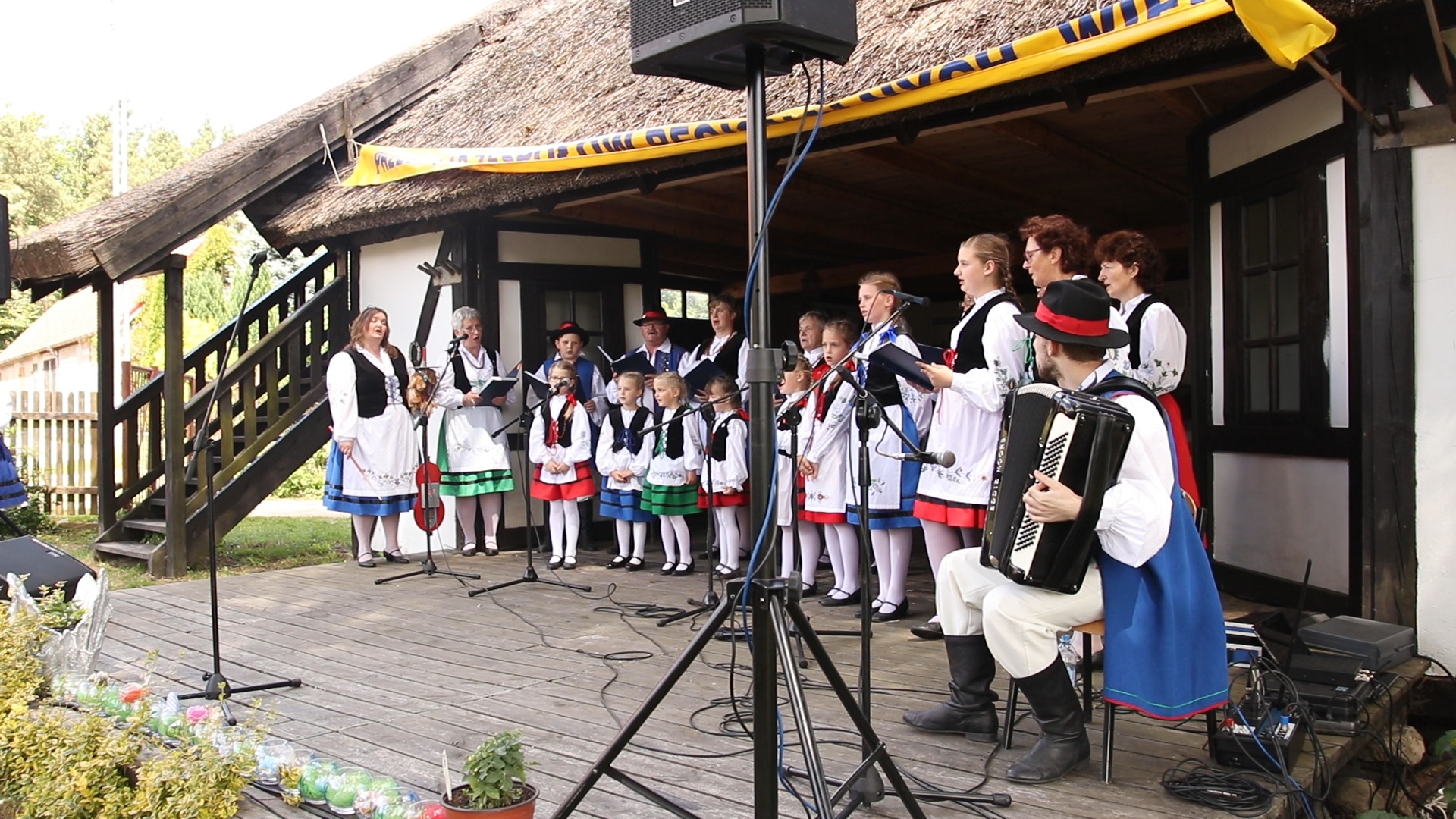 XX Przegląd Zespołów Kaszubskich w Wierzchucinie