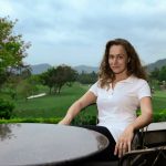 Z Kaszub przez Wietnam na Hawaje. Aleksandra Pitra-Kox o tym, jak żyć autentycznie, iść własną drogą i nadal być w służbie.