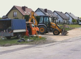 Remonty dróg gruntowych i dróg z płyt YOMB w gminie Puck