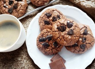 „Ciasteczka z Serca” w gminie Krokowa: odkryj przepis na intensywnie czekoladowe brownie