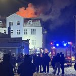 Sylwestrowy pożar w Pucku: ogień i woda zabrały mieszkańcom dach nad głową