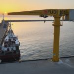 Nowy dźwig 10-tonowy w helskim porcie