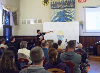 Spotkanie z podróżnikiem – Dawidem Dettlaffem w Pucku